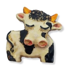 VINTAGE WEST GERMANY LAQUERED ENAMEL PAINTED WOOD COW BROOCH